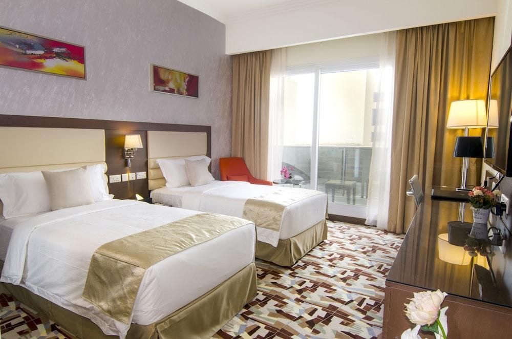 Al Murooj Grand Hotel Muscat Exterior photo