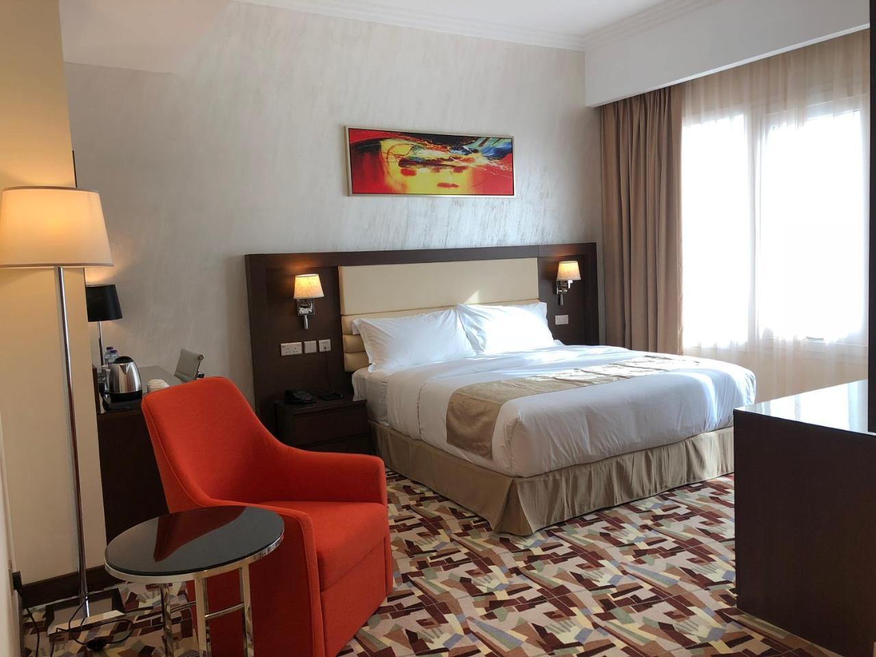 Al Murooj Grand Hotel Muscat Exterior photo