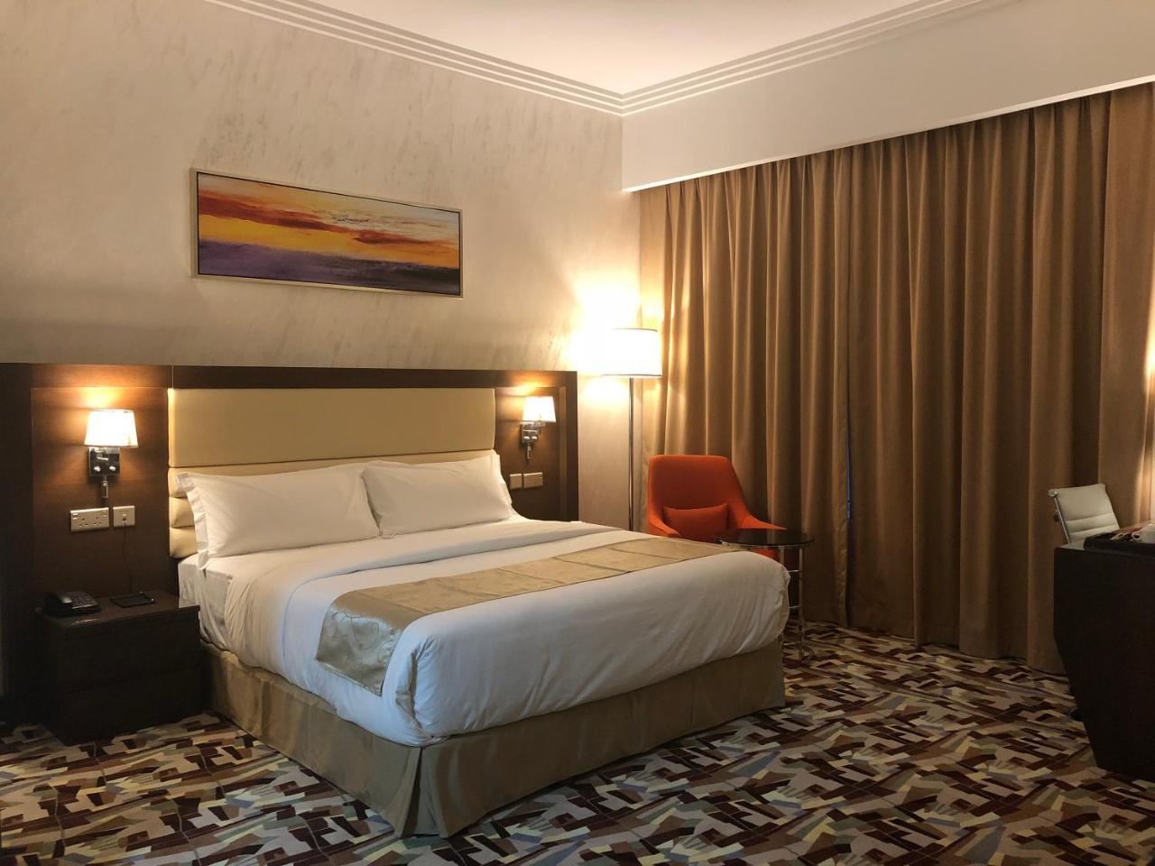 Al Murooj Grand Hotel Muscat Exterior photo