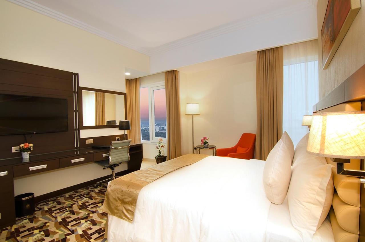 Al Murooj Grand Hotel Muscat Exterior photo