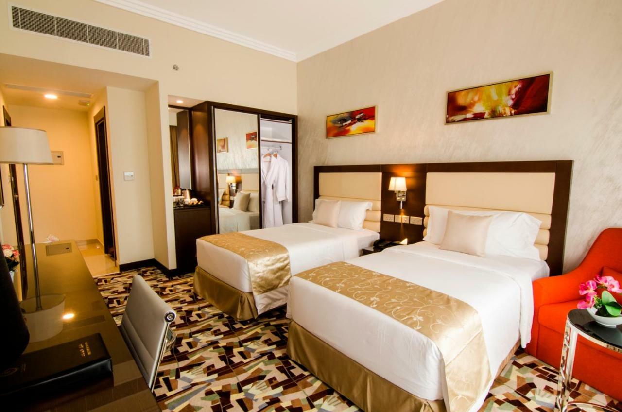 Al Murooj Grand Hotel Muscat Exterior photo