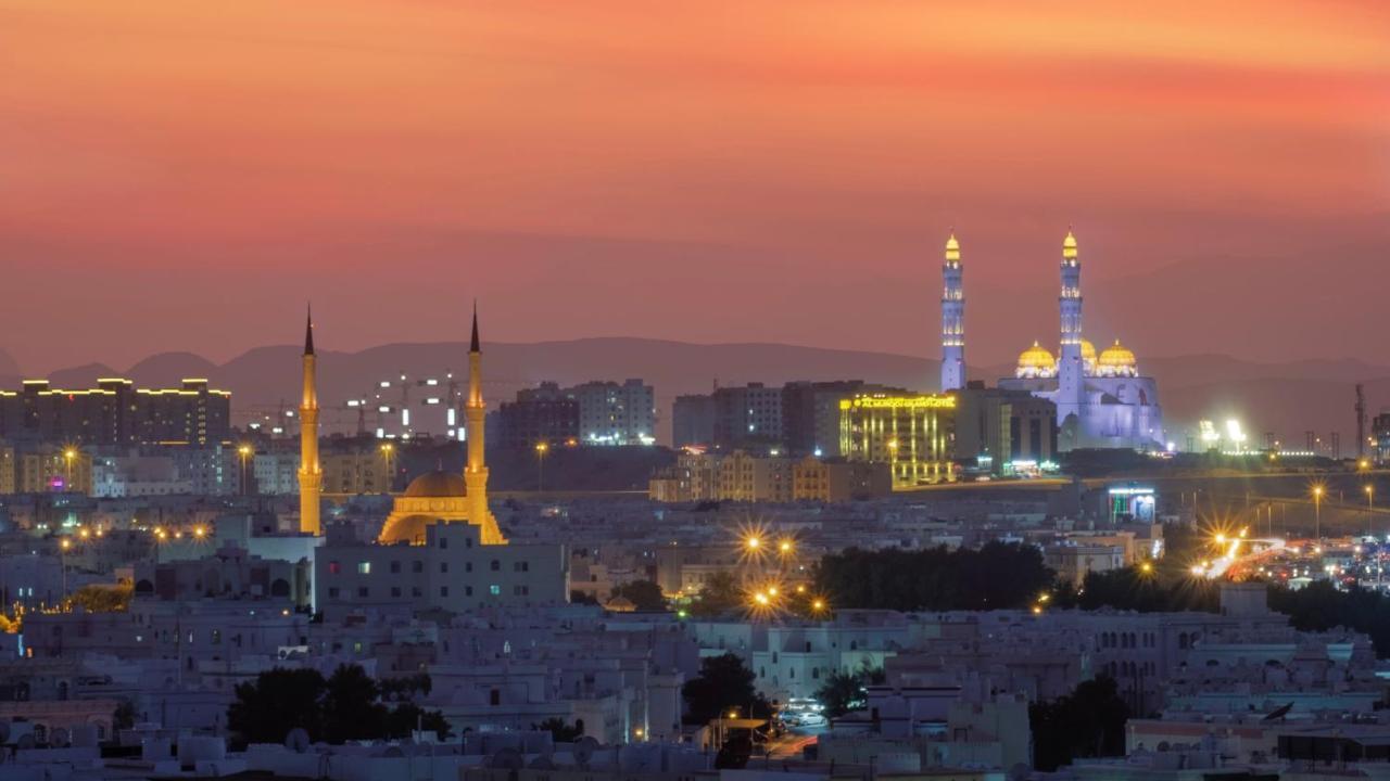 Al Murooj Grand Hotel Muscat Exterior photo